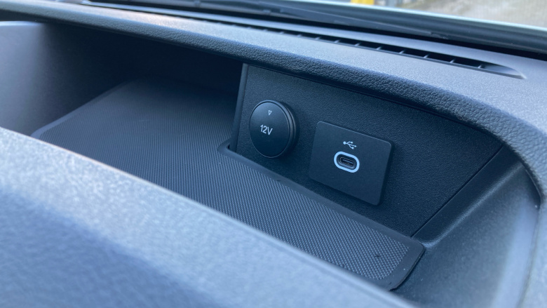 Ford Transit E-350 L3 Rwd 135kW 68kWh H2 Trend Van Auto